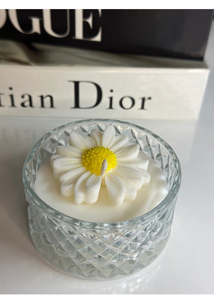 El Yapımı 200 cc Cam Kase Soya Wax Kokulu Mum Papatya Figürlü