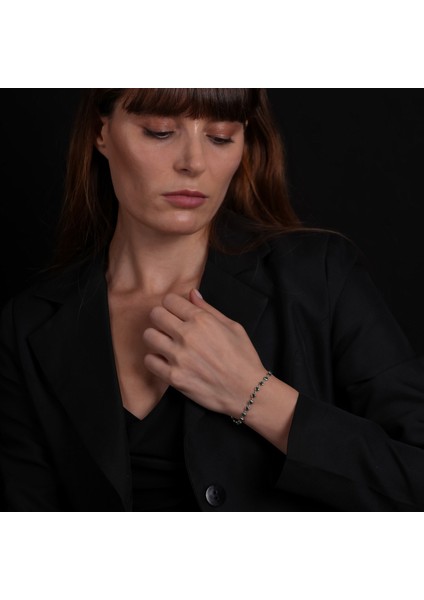 Yeşil Taşlı Kalpli Gümüş Bileklik BLK24 indirimleri