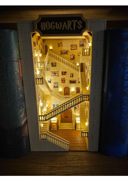 Harry Potter Hogwarts Kitaplık Arası Dekor