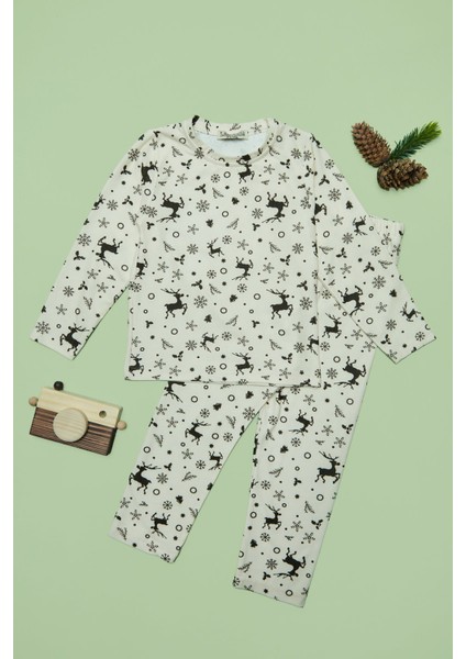 Kar Tanesi ve Geyik Desenli Unisex Çocuk Pijama Takımı modelleri