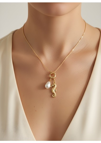 Incili Deniz Atı Kolye