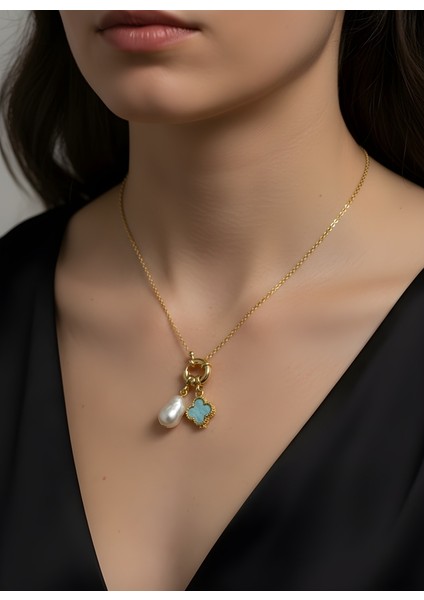 Incili Mavi Yonca Kolye