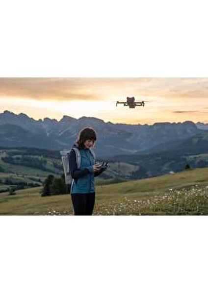 Mini 5 Pro Fly More Combo Plus (DJI RC 2) Katlanabilir 4K Kameralı Drone ile Uzun Uçuş Süresi