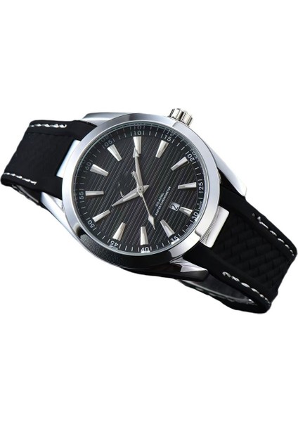 Erkek Saati Yüksek Kaliteli Saat Üç Ibreli Tam Fonksiyonlu Rahat Moda Tarzı Kuvars (Yurt Dışından)