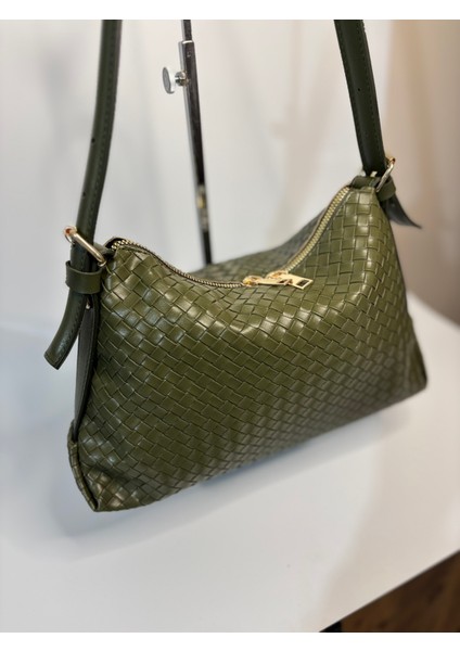 Ariaa Bombelli Haki Tek Askılı Omuz Çantası modelleri