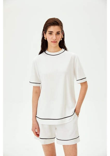 Şerit Detaylı Regular Örme Tişört