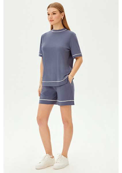 Şerit Detaylı Regular Örme Tişört indirimleri