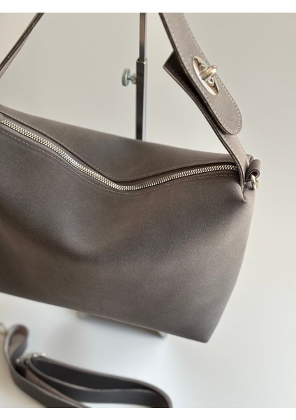 Gri Süet Omuz Çantası