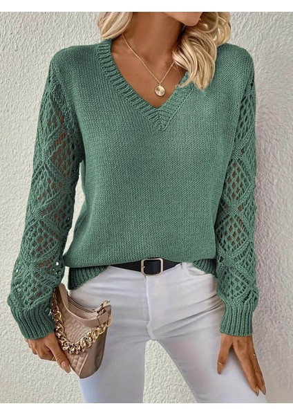 Yaman Market Kadın Uzun Kollu V Yaka Kol Delikli Baklava Desen Detaylı Triko Kazak