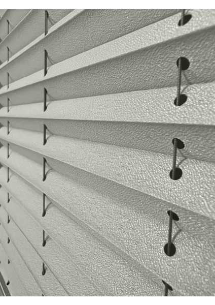 Beyaz Plise Perde – Özel Ölçü, Kolay Montaj, Cam Balkon ve Pimapen Uyumlu fiyatları