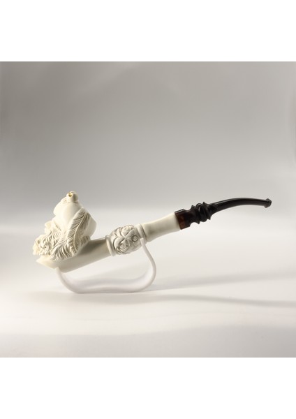 El Oyması Lületaşı Korsan Figürlü Uzun Pipo – Kuru Kafa Kabartmalı, Akrilik Ağızlıklı Meerschaum fiyatları