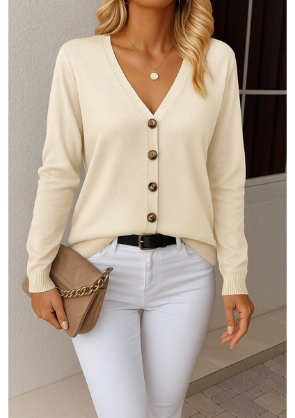 Kasın Uzun Kollu Önü Düğmeli Kısa Hırka