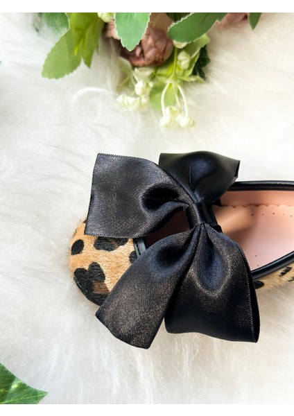 Saten Fiyonklu Leopar Desenli Kız Çocuk Bebek Babet Ayakkabı fırsatları