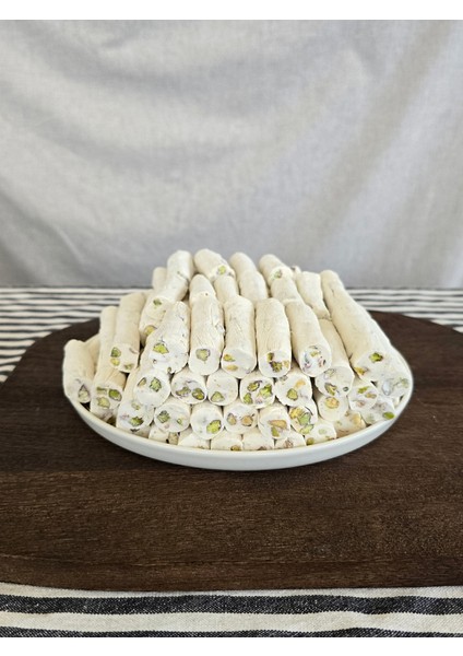 Antep Fıstıklı Sütlü Fitil Lokum 1 kg fiyatları