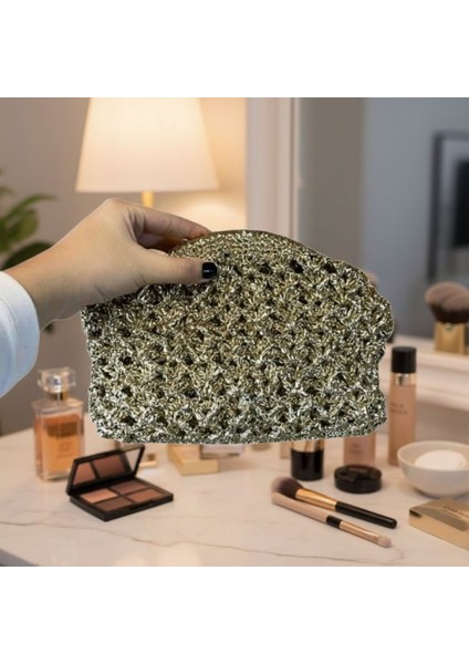 3381 El Yapımı Gold Metalik Ip Burslu Clutch Çanta / 19 x 26 cm modelleri