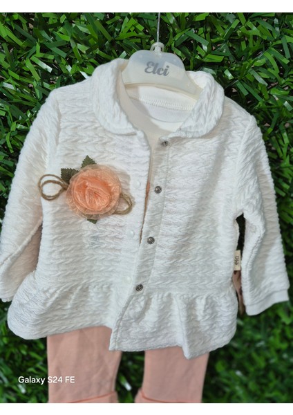 Kız Bebek Triko Ceketli Ayıcık Desenli 3.lü Takım