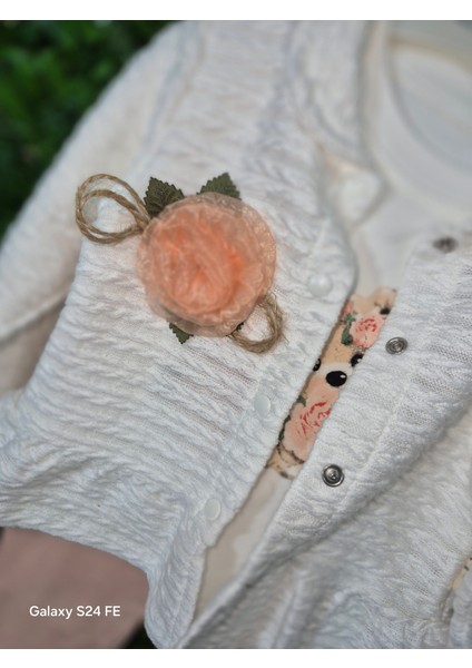 Kız Bebek Triko Ceketli Ayıcık Desenli 3.lü Takım fiyatları