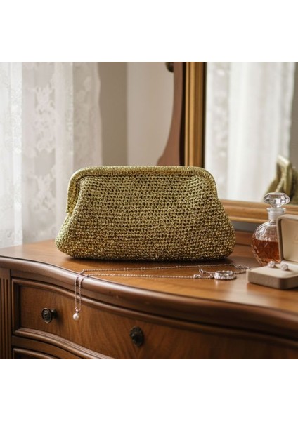 7482 El Yapımı Gold Metalik Şık Clutch Çanta / 17 x 30 cm