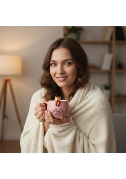 3D Sarkan Sevimli Hayvan Figürlü Seramik Kupa