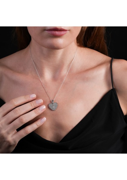 Kalp Açılır Kapanır Gümüş Kolye AK15 indirimleri