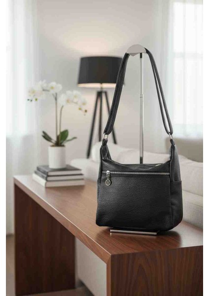 Yumuşak Suni Deri Günlük Postacı Kadın Çantası modelleri