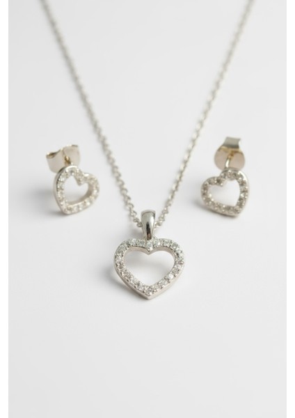 Çekmeceli Kutuda 925 Ayar Gümüş Kalp Zirkon Taşlı Set Kadın modelleri