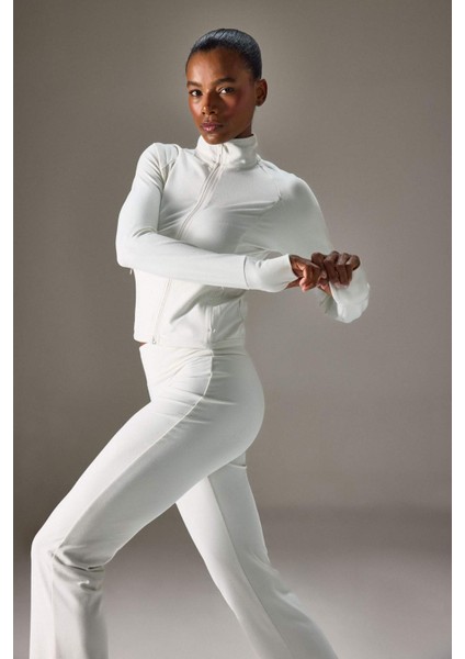 Slim Fit Dar Kesim Dik Yaka İçi Yumuşak Tüylü Hırka G5128AX25AU