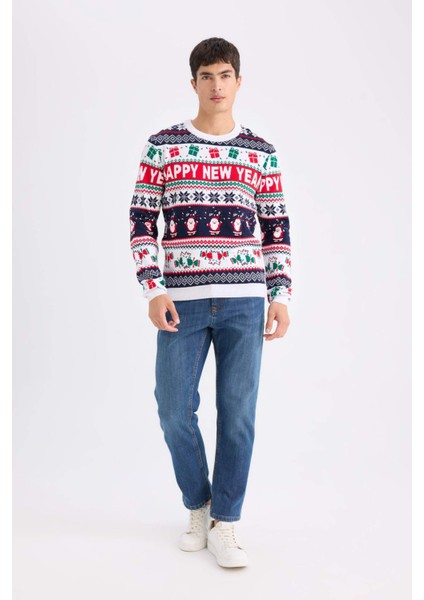 Standart Fit Yılbaşı Temalı Bisiklet Yaka Triko Kazak D5489AX24WN fiyatları