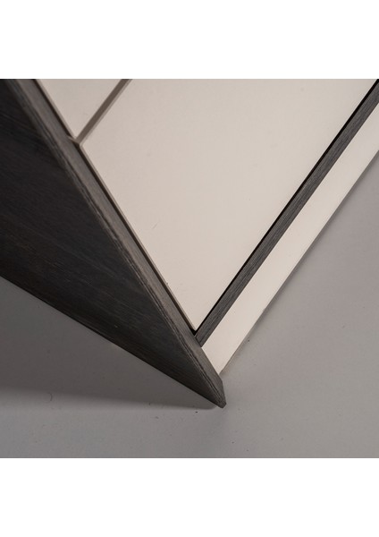 Ege 4 Kapaklı Dolap