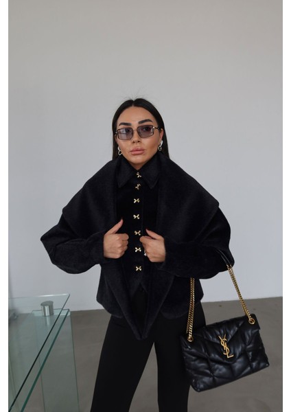 Aksesuar Düğmeli Kendinden Şallı Premium Ceket