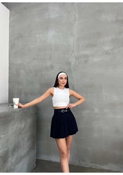 Duble Kumaş Pileli Şort Astarlı Kemerli Siyah Mini Etek fırsatları