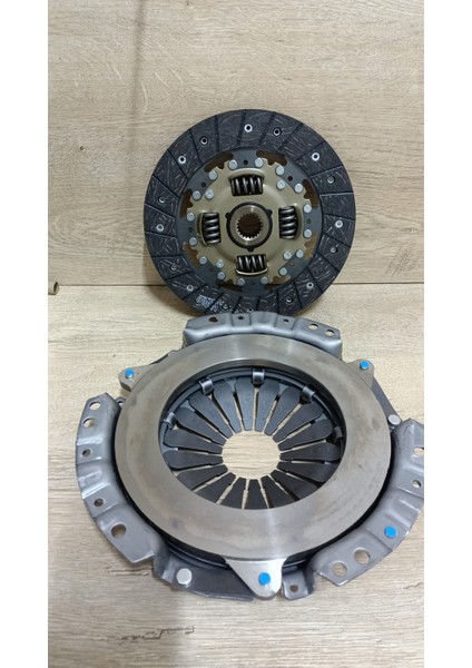 TY100-H 3121052130 / 3125052120 Debriyaj Seti Corolla 10=> / Aurıs / Yarıs 06-11 / 13=> / 1nr-Fe / 1.33 / Manuel 6 Vites / Rulmansız | fırsatları