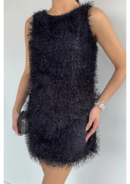 Zarif Püsküllü Dokulu Sıfır Kol Elbise P-00019740