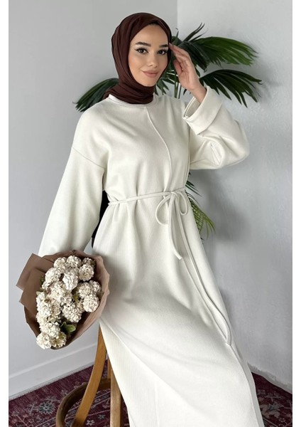 Tesettür Bel Bağcıklı Kol Katlamalı Selanik Kumaş Elbise P-00019770 fiyatları