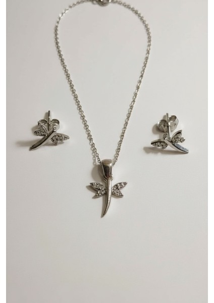 Premium Kutuda 925 Ayar Gümüş Yusufcuk Kuşu Set Kadın modelleri