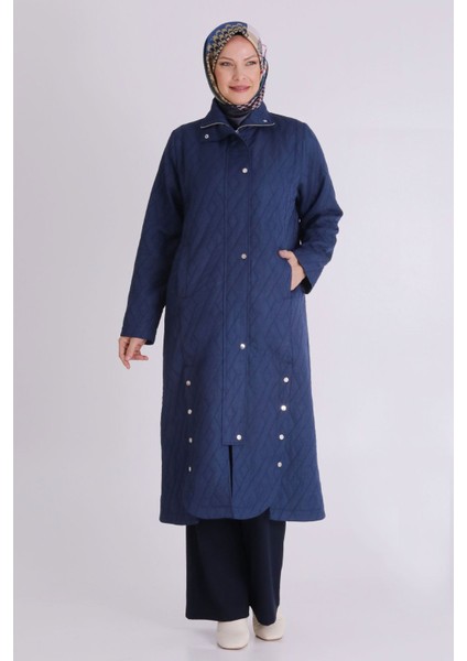 Büyük Bedene Özel Kapitone Tesettür Kap Ceket