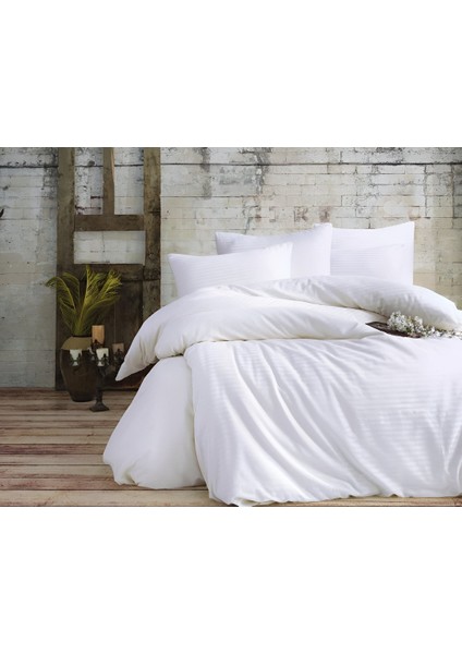 Çizgili Delux Pamuk Saten Çift Kişilik Nevresim Takımı