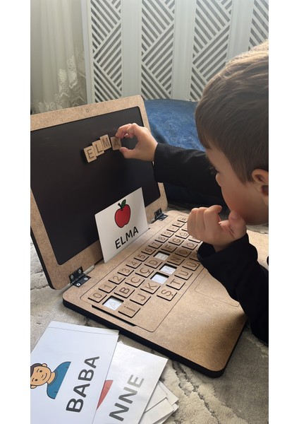 Minik Yazar Ahşap Laptop Yazı Oyunu