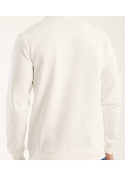 Bisiklet Yaka Beyaz Regular Fit Uzun Kol fırsatları