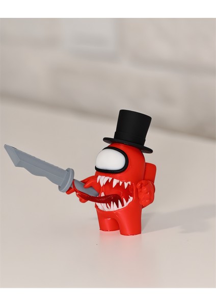 Among Us Kırmızı Impostor 10CM Karakter Figürü – Şapka, Kılıç ve Dişli Özel 3D Kollu Tasarım