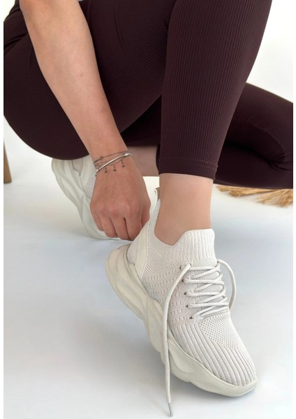 Henta Bej Triko Bağcıklı Spor Ayakkabı