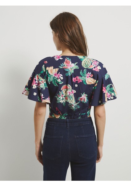 Yeni Sezon V Yaka Çiçekli Kısa Kollu Crop Kadın Bluz indirimleri