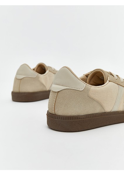 Yeni Sezon Bağcıklı Kadın Spor Ayakkabı fiyatları