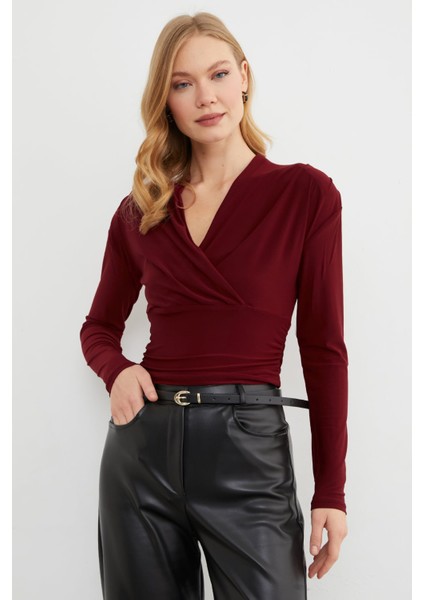 Omuz Vatkalı Kruvaze Yaka Bluz