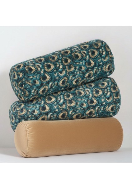 Tavus Kuşu Fısıltısı, Dolgulu Kadife Digital Baskılı Yastık