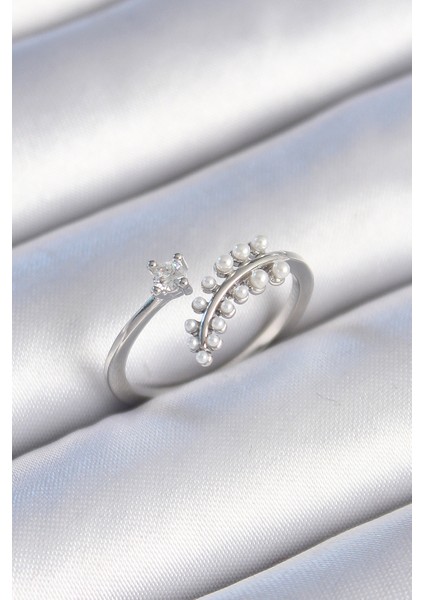 Pirinç Gümüş Renk Zirkon Taşlı Incili Yaprak Kadın Yüzük - Lisinya