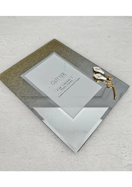 Göz Alıcı Parlaklık: 10X15 cm Simli Çiçekli Cam Fotoğraf Çerçevesi modelleri