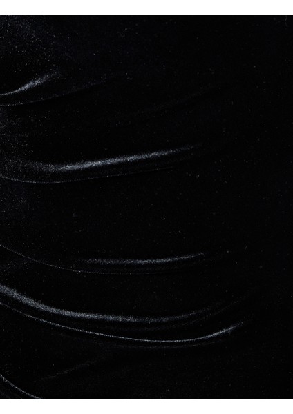 Bisiklet Yaka Kolsuz Yırtmaç Detaylı Uzun Elbise