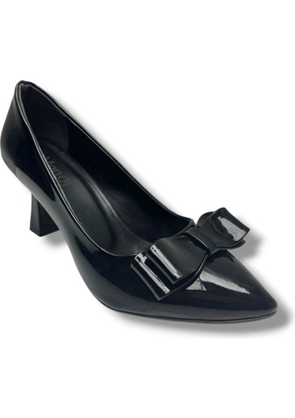 Mengi 691-26 Rugan Deri Fiyonklu Ince Topuk Kadın Stiletto