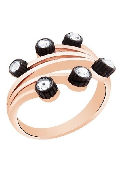 8 Ayar Elmas Görünümlü Yüzük